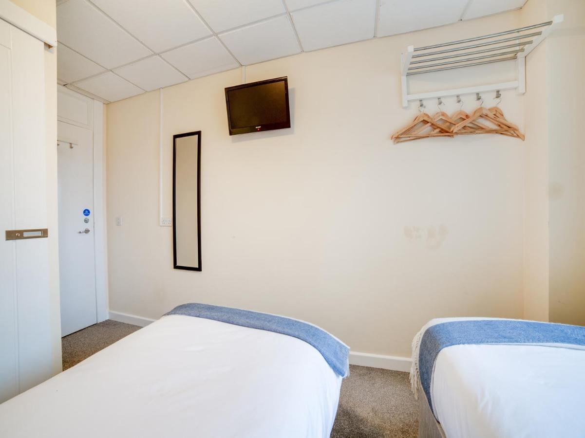 Rambler Travel Inn Portstewart Exteriör bild